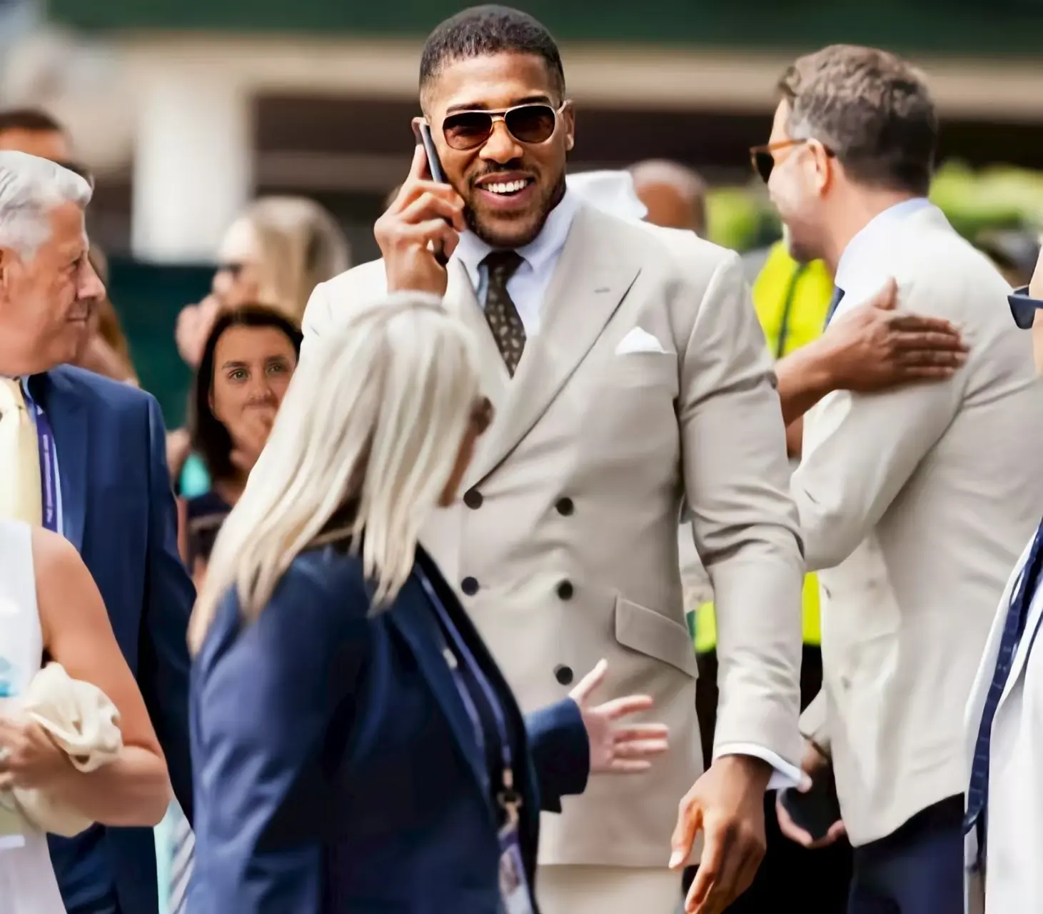 暂时将目标, 反映出一些