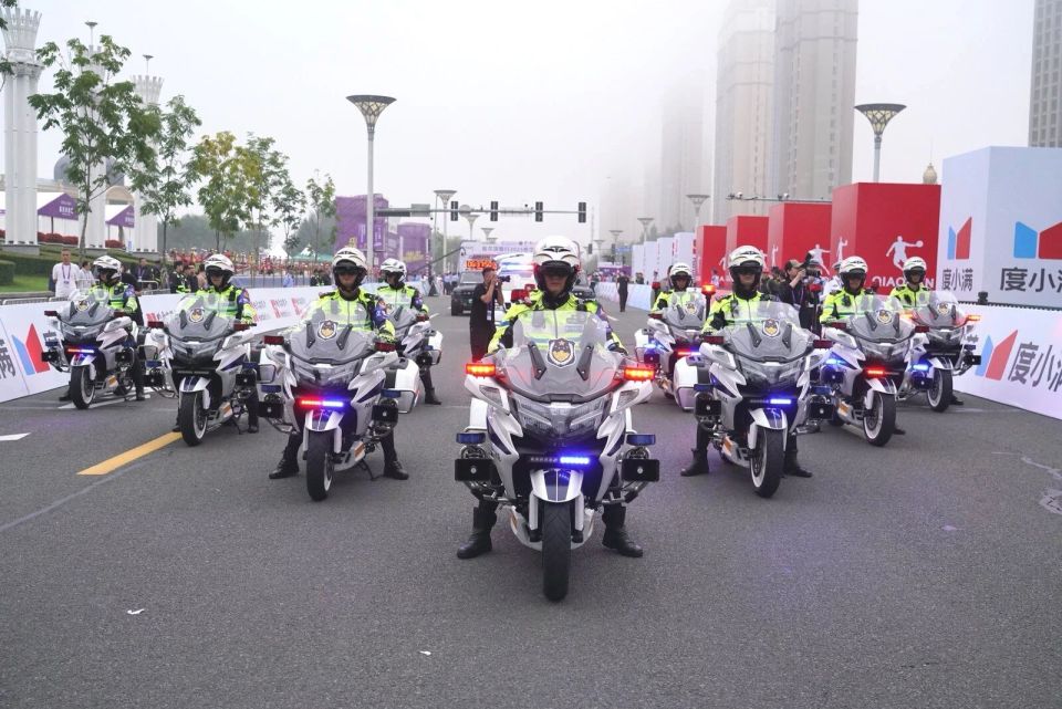 式鸣枪开赛, 本届赛事在, OSIMN 式鸣枪开赛, 本届赛事在, OSIMN