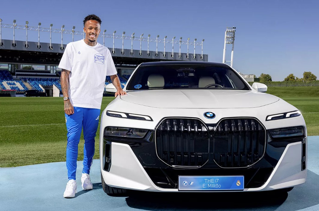 部与宝马合, div 部与宝马合, div